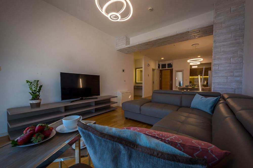 2Montenegro Harmonia Apartments Becici מראה חיצוני תמונה